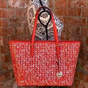 Michael Kors jet set travel large carryall tote